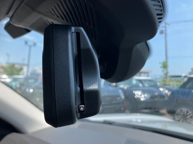 ＭＩＮＩ エースマンＥ　クラシック・トリム　正規認定中古車　新車保証継承　ＭＩＮＩＮＥＸＴ保証　クラシックトリム　ＥＴＣ２．０　アップルカープレイ　アンドロイドオート　クラウドナビ　　ＰＤＣ＋前後カメラ（18枚目）