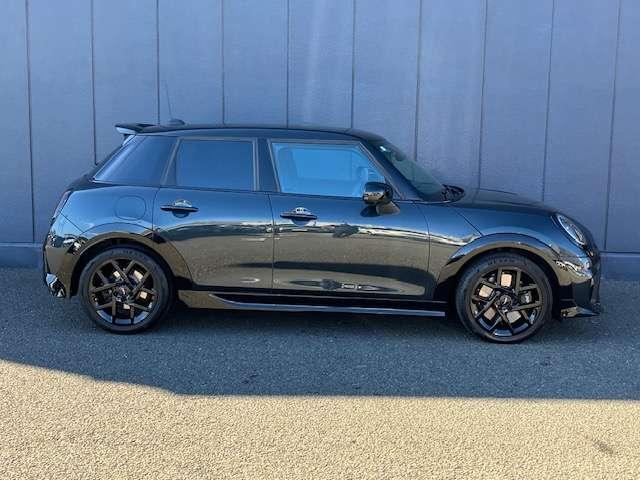 ＭＩＮＩ クーパーＳ　ジョン・クーパー・ワークス・トリム　ＪＣＷトリム　ワンオーナー（3枚目）