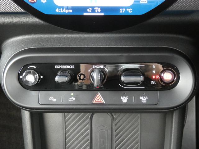 ＭＩＮＩ クーパーＳ　フェイバード・トリム　Ｍパッケージ　正規認定中古車　保証整備付　弊社試乗車　ナビ　ＥＴＣ　ドラレコ　バックカメラ　電動シート　ハーマンカードン　衝突軽減ブレーキ　アイドリングストップ　障害物ソナー　レーンキープ（17枚目）