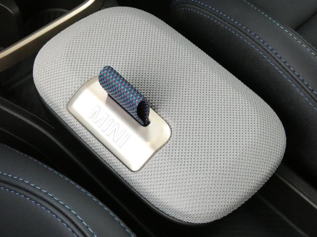 ＭＩＮＩ クーパーＳ　フェイバード・トリム　Ｍパッケージ　正規認定中古車　保証整備付　弊社試乗車　ナビ　ＥＴＣ　ドラレコ　バックカメラ　電動シート　ハーマンカードン　衝突軽減ブレーキ　アイドリングストップ　障害物ソナー　レーンキープ（20枚目）
