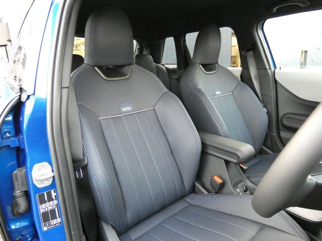 ＭＩＮＩ クーパーＳ　フェイバード・トリム　Ｍパッケージ　正規認定中古車　保証整備付　弊社試乗車　ナビ　ＥＴＣ　ドラレコ　バックカメラ　電動シート　ハーマンカードン　衝突軽減ブレーキ　アイドリングストップ　障害物ソナー　レーンキープ（27枚目）