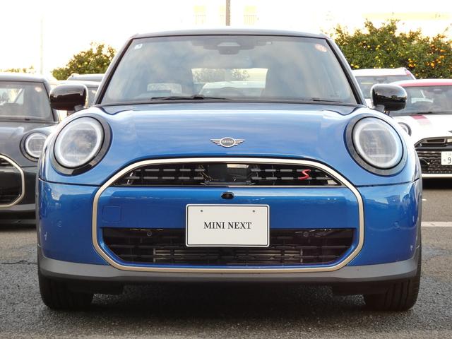 ＭＩＮＩ クーパーＳ　フェイバード・トリム　Ｍパッケージ　正規認定中古車　保証整備付　弊社試乗車　ナビ　ＥＴＣ　ドラレコ　バックカメラ　電動シート　ハーマンカードン　衝突軽減ブレーキ　アイドリングストップ　障害物ソナー　レーンキープ（45枚目）