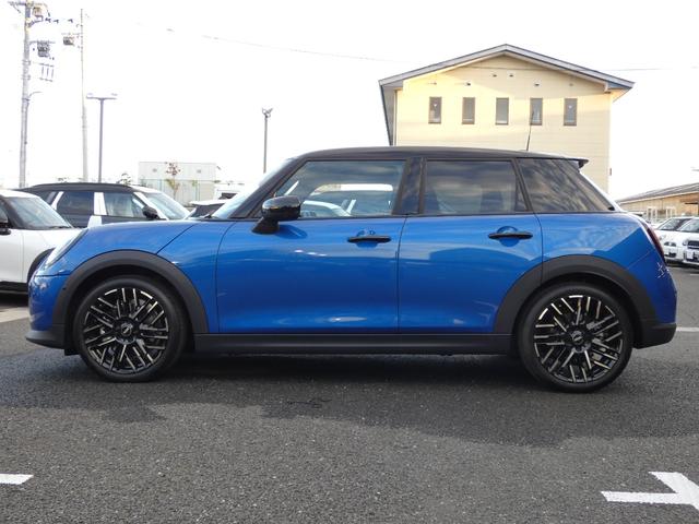 ＭＩＮＩ クーパーＳ　フェイバード・トリム　Ｍパッケージ　正規認定中古車　保証整備付　弊社試乗車　ナビ　ＥＴＣ　ドラレコ　バックカメラ　電動シート　ハーマンカードン　衝突軽減ブレーキ　アイドリングストップ　障害物ソナー　レーンキープ（50枚目）
