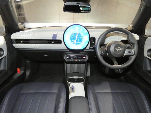 ＭＩＮＩ クーパーＳ　フェイバリット・トリム　正規認定中古車　保証整備付　弊社試乗車　ナビ　ＥＴＣ　ドラレコ　バックカメラ　電動シート　ハーマンカードン　衝突軽減ブレーキ　アイドリングストップ　障害物ソナー　レーンキープ　アダプティブクルコン（3枚目）