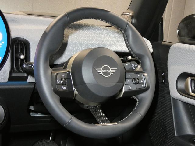 ＭＩＮＩ クーパーＳ　フェイバリット・トリム　正規認定中古車　保証整備付　弊社試乗車　ナビ　ＥＴＣ　ドラレコ　バックカメラ　電動シート　ハーマンカードン　衝突軽減ブレーキ　アイドリングストップ　障害物ソナー　レーンキープ　アダプティブクルコン（5枚目）