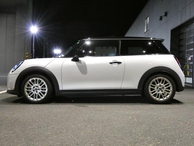 ＭＩＮＩ クーパーＳ　フェイバリット・トリム　正規認定中古車　保証整備付　弊社試乗車　ナビ　ＥＴＣ　ドラレコ　バックカメラ　電動シート　ハーマンカードン　衝突軽減ブレーキ　アイドリングストップ　障害物ソナー　レーンキープ　アダプティブクルコン（44枚目）