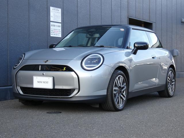 MINI クーパーSE クラシック・トリム 正規認定中古車 保証整備付 弊社試乗車 急速充電 ナビ ETC ドラレコ バックカメラ 衝突軽減ブレーキ 障害物ソナー レーンキープ アダプティブクルコン LEDライト 純正ホイール(34枚目)