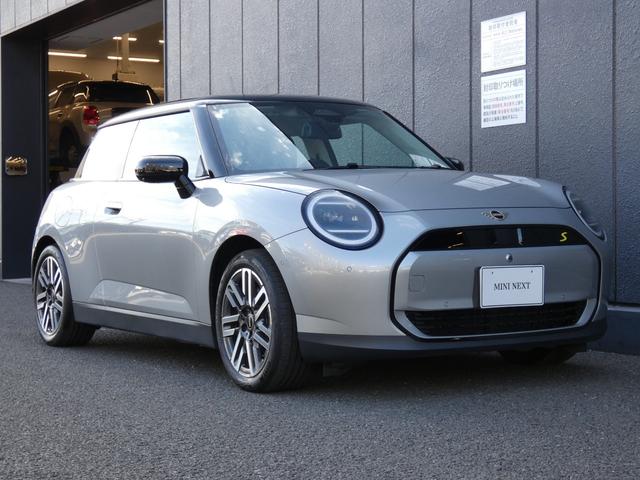MINI クーパーSE クラシック・トリム 正規認定中古車 保証整備付 弊社試乗車 急速充電 ナビ ETC ドラレコ バックカメラ 衝突軽減ブレーキ 障害物ソナー レーンキープ アダプティブクルコン LEDライト 純正ホイール(36枚目)