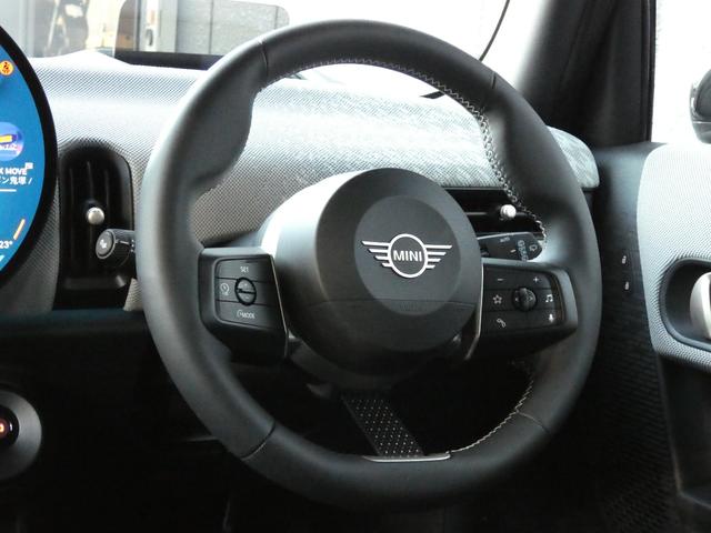 MINI クーパーC フェイバード・トリム 正規認定中古車 保証整備付 弊社試乗車 ナビ ETC バックカメラ 衝突軽減ブレーキ アイドリングストップ 障害物ソナー レーンキープ アダプティブクルコン LEDライト 純正ホイール(6枚目)