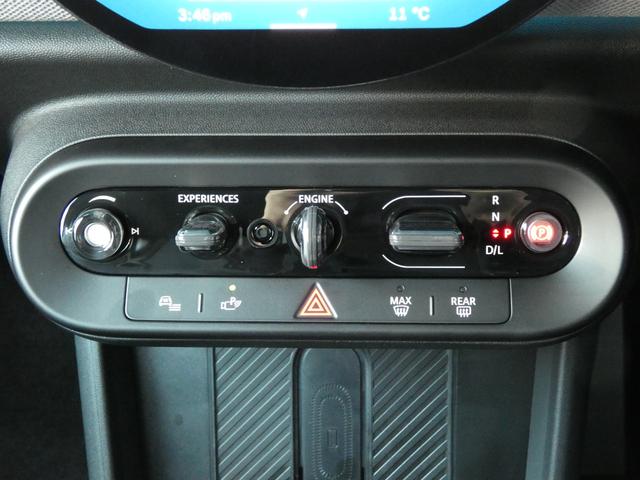 MINI クーパーC フェイバード・トリム 正規認定中古車 保証整備付 弊社試乗車 ナビ ETC バックカメラ 衝突軽減ブレーキ アイドリングストップ 障害物ソナー レーンキープ アダプティブクルコン LEDライト 純正ホイール(17枚目)