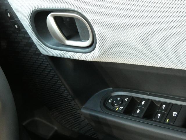 MINI クーパーC フェイバード・トリム 正規認定中古車 保証整備付 弊社試乗車 ナビ ETC バックカメラ 衝突軽減ブレーキ アイドリングストップ 障害物ソナー レーンキープ アダプティブクルコン LEDライト 純正ホイール(23枚目)