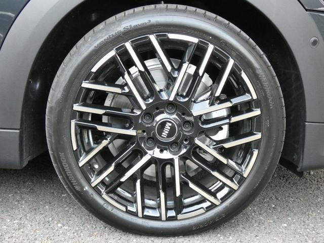 MINI クーパーC フェイバード・トリム 正規認定中古車 保証整備付 弊社試乗車 ナビ ETC バックカメラ 衝突軽減ブレーキ アイドリングストップ 障害物ソナー レーンキープ アダプティブクルコン LEDライト 純正ホイール(50枚目)