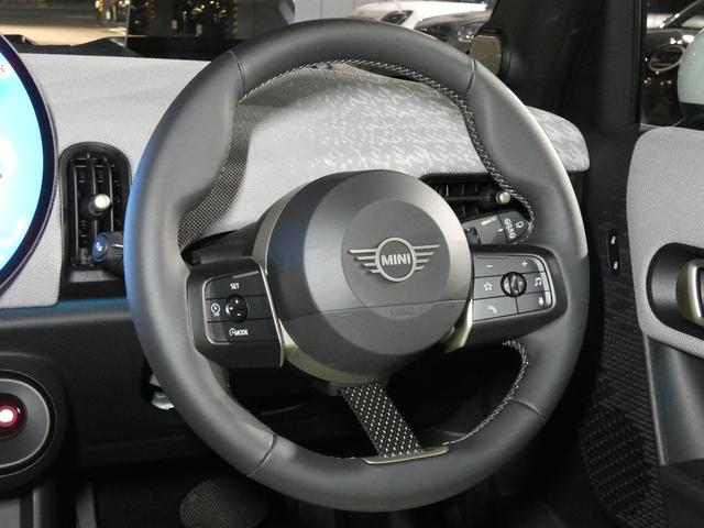 MINI クーパーC フェイバード・トリム Mパッケージ 正規認定中古車 保証整備付 弊社試乗車 ナビ ETC ドラレコ バックカメラ 電動シート ハーマンカードン 衝突軽減ブレーキ アイドリングストップ 障害物ソナー レーンキープ Aクルコン(6枚目)