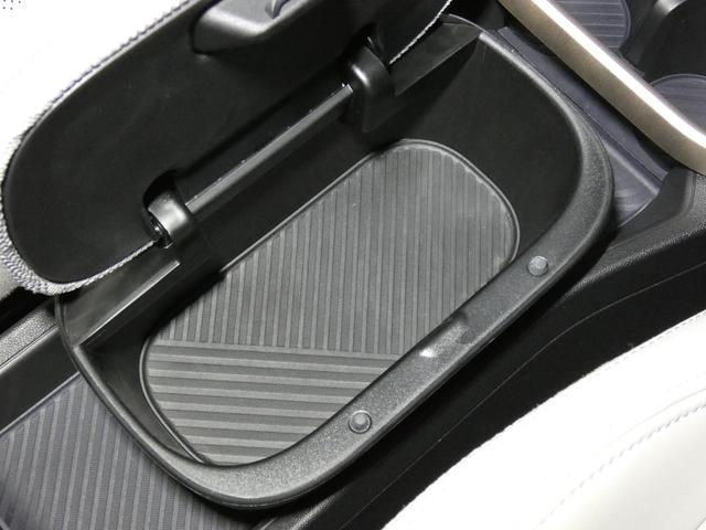 MINI クーパーC フェイバード・トリム Mパッケージ 正規認定中古車 保証整備付 弊社試乗車 ナビ ETC ドラレコ バックカメラ 電動シート ハーマンカードン 衝突軽減ブレーキ アイドリングストップ 障害物ソナー レーンキープ Aクルコン(21枚目)