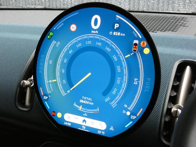 ＭＩＮＩ カントリーマンＣ　フェイバリット・トリム　正規認定中古車　保証整備付　弊社試乗車　ナビ　ＥＴＣ　ドラレコ　バックカメラ　衝突軽減ブレーキ　アイドリングストップ　障害物ソナー　レーンキープ　アダプティブクルコン　ＬＥＤライト　純正ホイール（4枚目）