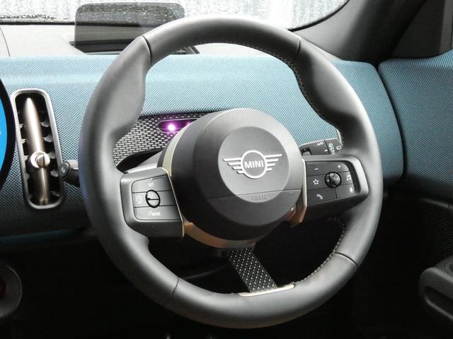 ＭＩＮＩ カントリーマンＣ　フェイバリット・トリム　正規認定中古車　保証整備付　弊社試乗車　ナビ　ＥＴＣ　ドラレコ　バックカメラ　衝突軽減ブレーキ　アイドリングストップ　障害物ソナー　レーンキープ　アダプティブクルコン　ＬＥＤライト　純正ホイール（6枚目）