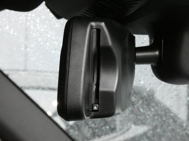 ＭＩＮＩ カントリーマンＣ　フェイバリット・トリム　正規認定中古車　保証整備付　弊社試乗車　ナビ　ＥＴＣ　ドラレコ　バックカメラ　衝突軽減ブレーキ　アイドリングストップ　障害物ソナー　レーンキープ　アダプティブクルコン　ＬＥＤライト　純正ホイール（13枚目）