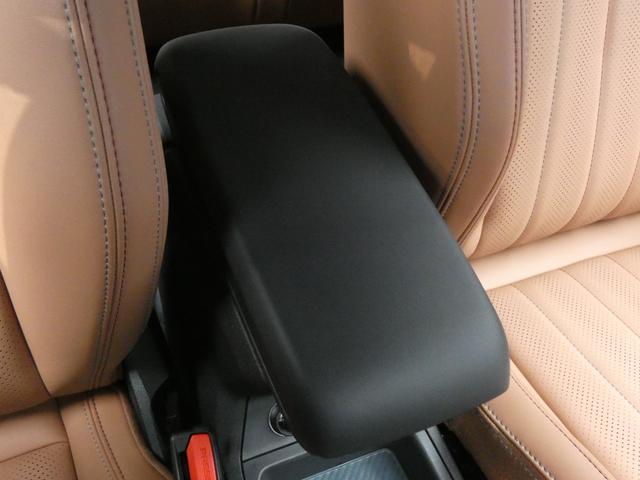 ＭＩＮＩ カントリーマンＣ　フェイバリット・トリム　正規認定中古車　保証整備付　弊社試乗車　ナビ　ＥＴＣ　ドラレコ　バックカメラ　衝突軽減ブレーキ　アイドリングストップ　障害物ソナー　レーンキープ　アダプティブクルコン　ＬＥＤライト　純正ホイール（23枚目）