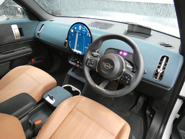 ＭＩＮＩ カントリーマンＣ　フェイバリット・トリム　正規認定中古車　保証整備付　弊社試乗車　ナビ　ＥＴＣ　ドラレコ　バックカメラ　衝突軽減ブレーキ　アイドリングストップ　障害物ソナー　レーンキープ　アダプティブクルコン　ＬＥＤライト　純正ホイール（25枚目）