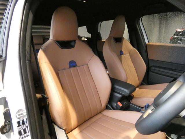 ＭＩＮＩ カントリーマンＣ　フェイバリット・トリム　正規認定中古車　保証整備付　弊社試乗車　ナビ　ＥＴＣ　ドラレコ　バックカメラ　衝突軽減ブレーキ　アイドリングストップ　障害物ソナー　レーンキープ　アダプティブクルコン　ＬＥＤライト　純正ホイール（26枚目）