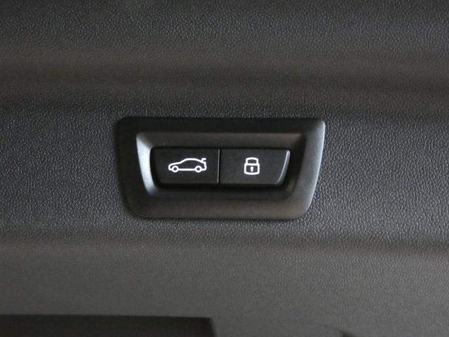 ＭＩＮＩ カントリーマンＣ　フェイバリット・トリム　正規認定中古車　保証整備付　弊社試乗車　ナビ　ＥＴＣ　ドラレコ　バックカメラ　衝突軽減ブレーキ　アイドリングストップ　障害物ソナー　レーンキープ　アダプティブクルコン　ＬＥＤライト　純正ホイール（36枚目）