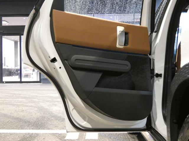 ＭＩＮＩ カントリーマンＣ　フェイバリット・トリム　正規認定中古車　保証整備付　弊社試乗車　ナビ　ＥＴＣ　ドラレコ　バックカメラ　衝突軽減ブレーキ　アイドリングストップ　障害物ソナー　レーンキープ　アダプティブクルコン　ＬＥＤライト　純正ホイール（40枚目）