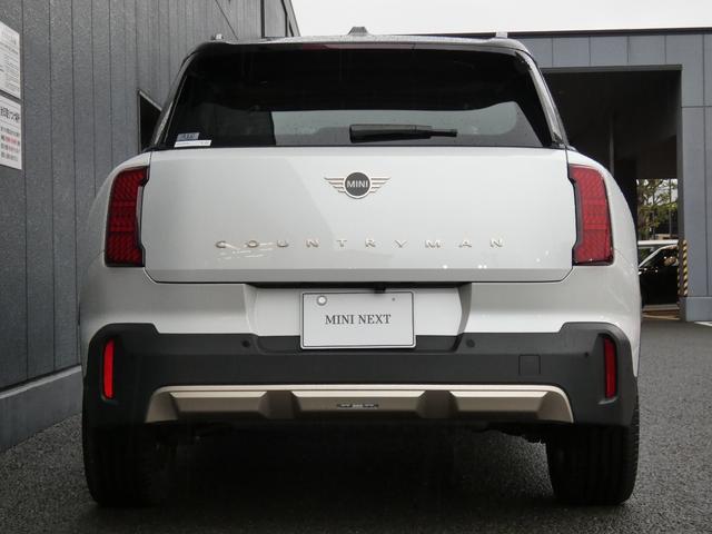 ＭＩＮＩ カントリーマンＣ　フェイバリット・トリム　正規認定中古車　保証整備付　弊社試乗車　ナビ　ＥＴＣ　ドラレコ　バックカメラ　衝突軽減ブレーキ　アイドリングストップ　障害物ソナー　レーンキープ　アダプティブクルコン　ＬＥＤライト　純正ホイール（45枚目）