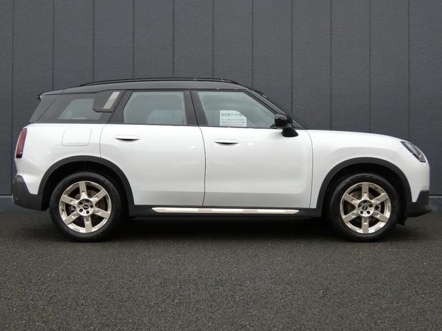 ＭＩＮＩ カントリーマンＣ　フェイバリット・トリム　正規認定中古車　保証整備付　弊社試乗車　ナビ　ＥＴＣ　ドラレコ　バックカメラ　衝突軽減ブレーキ　アイドリングストップ　障害物ソナー　レーンキープ　アダプティブクルコン　ＬＥＤライト　純正ホイール（48枚目）