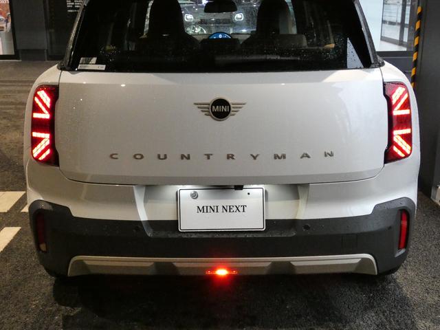 ＭＩＮＩ カントリーマンＣ　フェイバリット・トリム　正規認定中古車　保証整備付　弊社試乗車　ナビ　ＥＴＣ　ドラレコ　バックカメラ　衝突軽減ブレーキ　アイドリングストップ　障害物ソナー　レーンキープ　アダプティブクルコン　ＬＥＤライト　純正ホイール（51枚目）