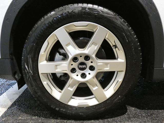 ＭＩＮＩ カントリーマンＣ　フェイバリット・トリム　正規認定中古車　保証整備付　弊社試乗車　ナビ　ＥＴＣ　ドラレコ　バックカメラ　衝突軽減ブレーキ　アイドリングストップ　障害物ソナー　レーンキープ　アダプティブクルコン　ＬＥＤライト　純正ホイール（58枚目）
