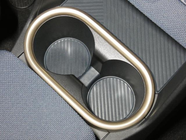 ＭＩＮＩ カントリーマンＳオール４　フェイバード・トリム　Ｍパッケージ　正規認定中古車　保証整備付　弊社試乗車　ナビ　ＥＴＣ　ドラレコ　バックカメラ　電動シート　ハーマンカードン　衝突軽減ブレーキ　アイドリングストップ　障害物ソナー　レーンキープ　Ａクルコン（20枚目）