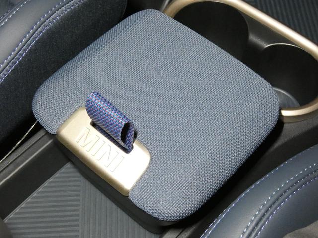 ＭＩＮＩ カントリーマンＳオール４　フェイバード・トリム　Ｍパッケージ　正規認定中古車　保証整備付　弊社試乗車　ナビ　ＥＴＣ　ドラレコ　バックカメラ　電動シート　ハーマンカードン　衝突軽減ブレーキ　アイドリングストップ　障害物ソナー　レーンキープ　Ａクルコン（21枚目）
