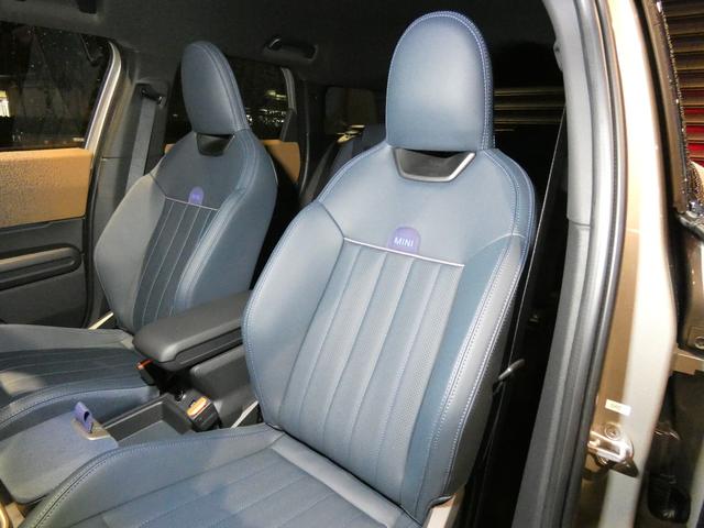 ＭＩＮＩ カントリーマンＳオール４　フェイバード・トリム　Ｍパッケージ　正規認定中古車　保証整備付　弊社試乗車　ナビ　ＥＴＣ　ドラレコ　バックカメラ　電動シート　ハーマンカードン　衝突軽減ブレーキ　アイドリングストップ　障害物ソナー　レーンキープ　Ａクルコン（30枚目）