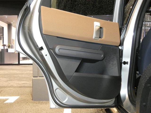 ＭＩＮＩ カントリーマンＳオール４　フェイバード・トリム　Ｍパッケージ　正規認定中古車　保証整備付　弊社試乗車　ナビ　ＥＴＣ　ドラレコ　バックカメラ　電動シート　ハーマンカードン　衝突軽減ブレーキ　アイドリングストップ　障害物ソナー　レーンキープ　Ａクルコン（42枚目）