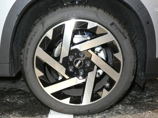 ＭＩＮＩ カントリーマンＳオール４　フェイバード・トリム　Ｍパッケージ　正規認定中古車　保証整備付　弊社試乗車　ナビ　ＥＴＣ　ドラレコ　バックカメラ　電動シート　ハーマンカードン　衝突軽減ブレーキ　アイドリングストップ　障害物ソナー　レーンキープ　Ａクルコン（59枚目）