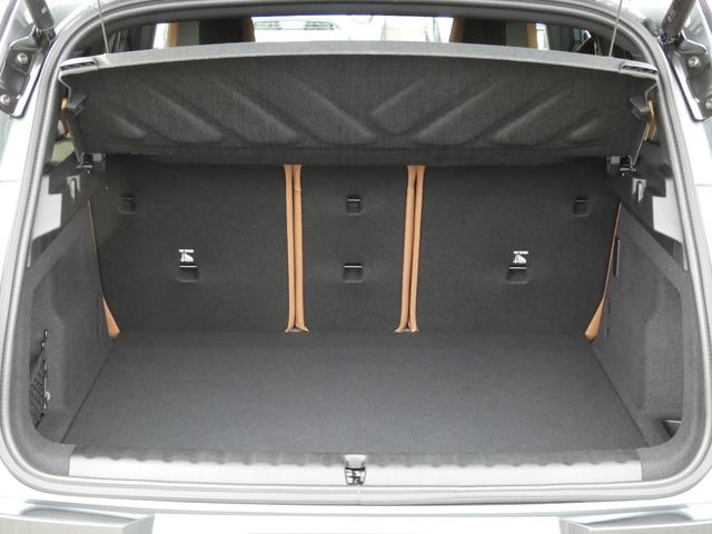 ＭＩＮＩ カントリーマンＳＥオール４　フェイバード・トリム　Ｍパッケージ　正規認定中古車　保証整備付　弊社試乗車　急速充電　ナビ　ＥＴＣ　ドラレコ　バックカメラ　電動シート　ハーマンカードン　衝突軽減ブレーキ　アイドリングストップ　障害物ソナー　レーンキープ（39枚目）