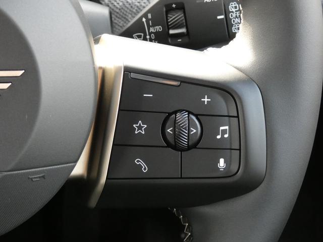 ＭＩＮＩ クーパーＣ　フェイバード・トリム　正規認定中古車　保証整備付　弊社試乗車　ナビ　ＥＴＣ　バックカメラ　衝突軽減ブレーキ　アイドリングストップ　障害物ソナー　レーンキープ　アダプティブクルコン　ＬＥＤライト　純正ホイール（7枚目）