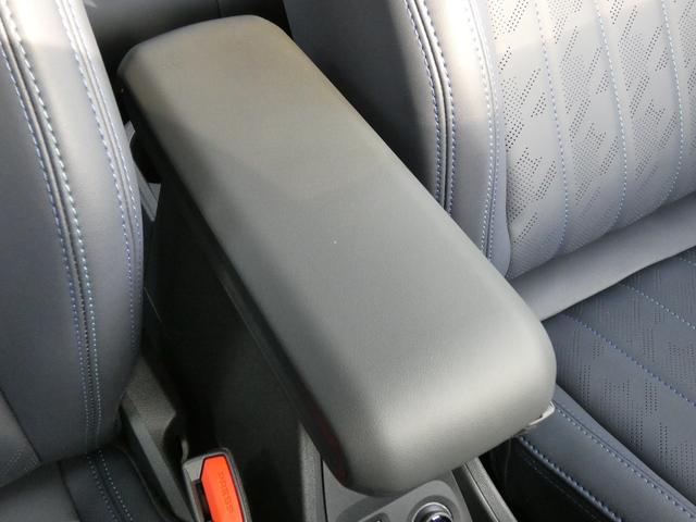 ＭＩＮＩ クーパーＣ　フェイバード・トリム　正規認定中古車　保証整備付　弊社試乗車　ナビ　ＥＴＣ　バックカメラ　衝突軽減ブレーキ　アイドリングストップ　障害物ソナー　レーンキープ　アダプティブクルコン　ＬＥＤライト　純正ホイール（21枚目）