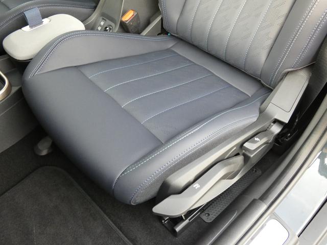 ＭＩＮＩ クーパーＣ　フェイバード・トリム　正規認定中古車　保証整備付　弊社試乗車　ナビ　ＥＴＣ　バックカメラ　衝突軽減ブレーキ　アイドリングストップ　障害物ソナー　レーンキープ　アダプティブクルコン　ＬＥＤライト　純正ホイール（28枚目）