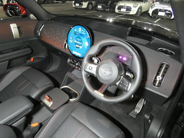 ＭＩＮＩ ジョンクーパーワークス　カントリーマンオール４ＪＣＷ　Ｌパッケージ　正規認定中古車　保証整備付　弊社試乗車　ナビ　ＥＴＣ　ドラレコ　バックカメラ　電動シート　ハーマンカードン　衝突軽減ブレーキ　アイドリングストップ　障害物ソナー　レーンキープ　Ａクルコン（27枚目）