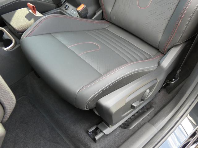 ���ʂ̑O��E�����Ɣw������̊p�x�������\�ł��I