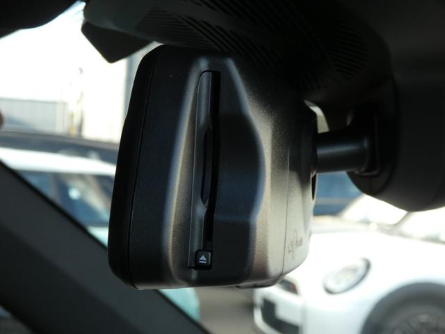 �d�s�b�Q�D�O��̌^�̎����hΉ@�\�t���o�b�N�~���[�I�㑱�Ԃ̃w�b�h���C�g��ῂ����������Ōy�����Ă���܂��I