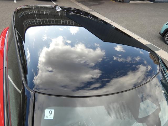 �T�C�h�~���[�Ɠ��F�̃��[�t�I