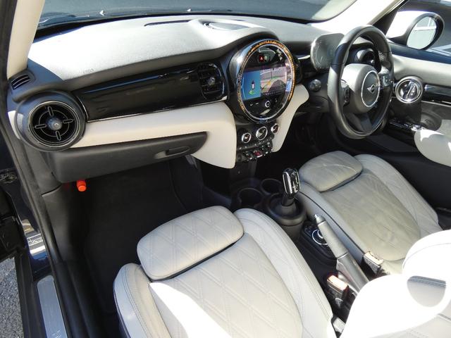 ＭＩＮＩ クーパー　クラシック・トリム　正規認定中古車　保証整備付　ナビ　ＥＴＣ　ドラレコ　バックカメラ　衝突軽減ブレーキ　アイドリングストップ　障害物ソナー　車線キープ　アダプティブクルコン　ＬＥＤライト　純正ホイール（30枚目）