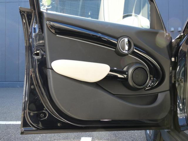 ＭＩＮＩ クーパー　クラシック・トリム　正規認定中古車　保証整備付　ナビ　ＥＴＣ　ドラレコ　バックカメラ　衝突軽減ブレーキ　アイドリングストップ　障害物ソナー　車線キープ　アダプティブクルコン　ＬＥＤライト　純正ホイール（38枚目）