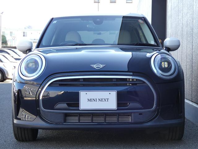 ＭＩＮＩ クーパー　クラシック・トリム　正規認定中古車　保証整備付　ナビ　ＥＴＣ　ドラレコ　バックカメラ　衝突軽減ブレーキ　アイドリングストップ　障害物ソナー　車線キープ　アダプティブクルコン　ＬＥＤライト　純正ホイール（42枚目）