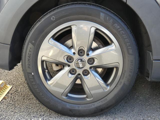 ＭＩＮＩ クーパー　クラシック・トリム　正規認定中古車　保証整備付　ナビ　ＥＴＣ　ドラレコ　バックカメラ　衝突軽減ブレーキ　アイドリングストップ　障害物ソナー　車線キープ　アダプティブクルコン　ＬＥＤライト　純正ホイール（59枚目）