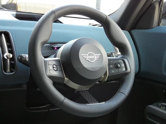 ＭＩＮＩ カントリーマンＤ　フェイバード・トリム　正規認定中古車　新車保証　保証整備付　弊社試乗車　ナビ　ＥＴＣ　ドラレコ　バックカメラ　衝突軽減ブレーキ　アイドリングストップ　障害物ソナー　車線キープ　Ａクルコン　ＬＥＤライト　純正ホイール（6枚目）