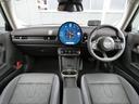 MINI クーパーC クラシック・トリム 正規認定中古車 保証整備付 弊社代車 ナビ ETC バックカメラ 衝突軽減ブレーキ アイドリングストップ 障害物ソナー レーンキープ アダプティブクルコン LEDライト 純正ホイール 中古車画像_3