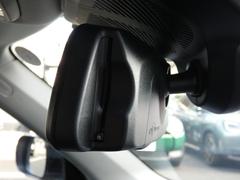 �ţԣã��������η��μ�ư������ǽ�դ��Хå��ߥ顼����³�֤Υإåɥ饤�Ȥ���������ư�Ƿڸ����Ƥ���ޤ��� 7